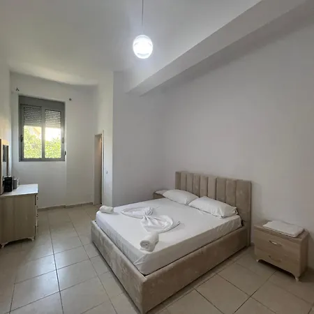 My Big Family - 2 Bedroom Апартаменты Орикум