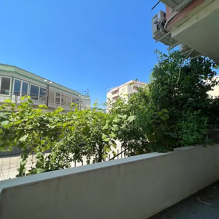 My Big Family - 2 Bedroom - Accomodation For 6- 8 Guests Apartment