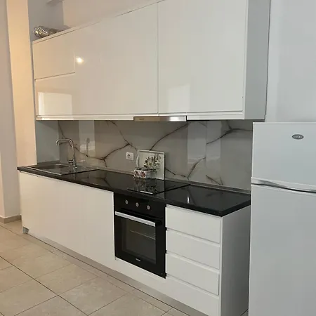 My Big Family - 2 Bedroom - For 6- 8 Guests * Orikum