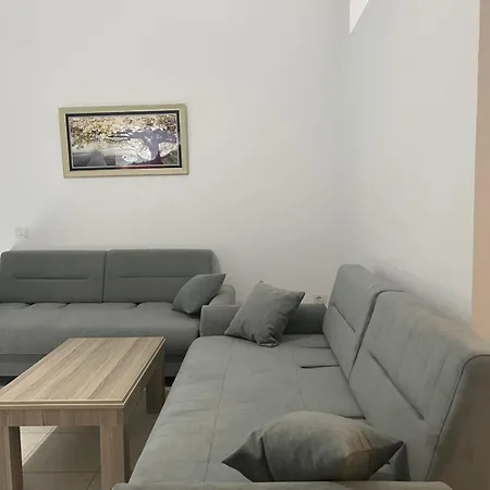 My Big Family - 2 Bedroom - For 6- 8 Guests Appartement Orikum