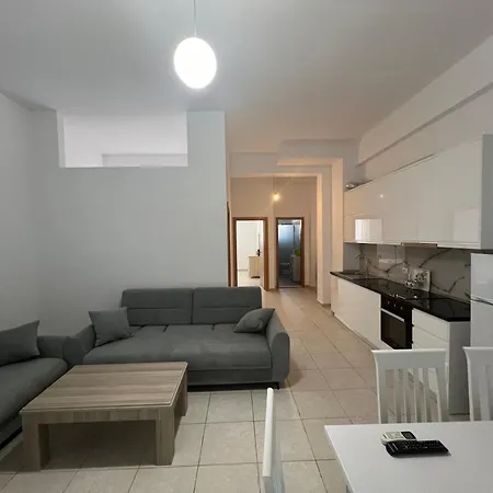 My Big Family - 2 Bedroom - Accomodation For 6- 8 Guests Orikum